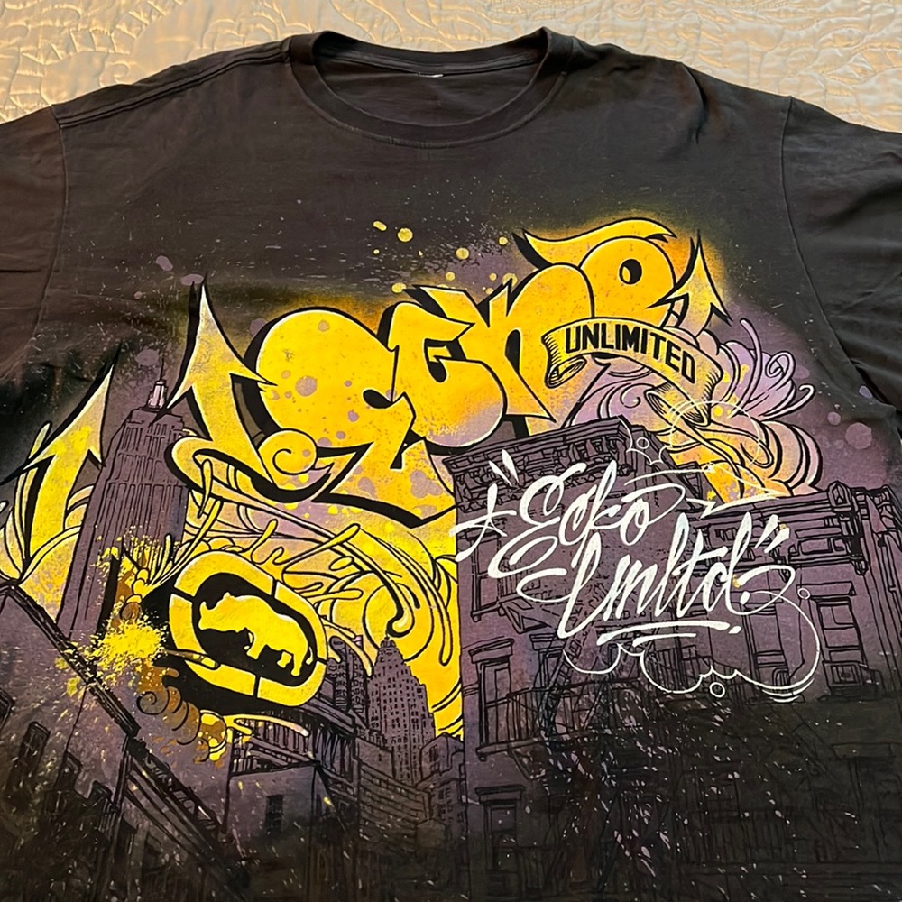 Ecko t-shirt size XL
